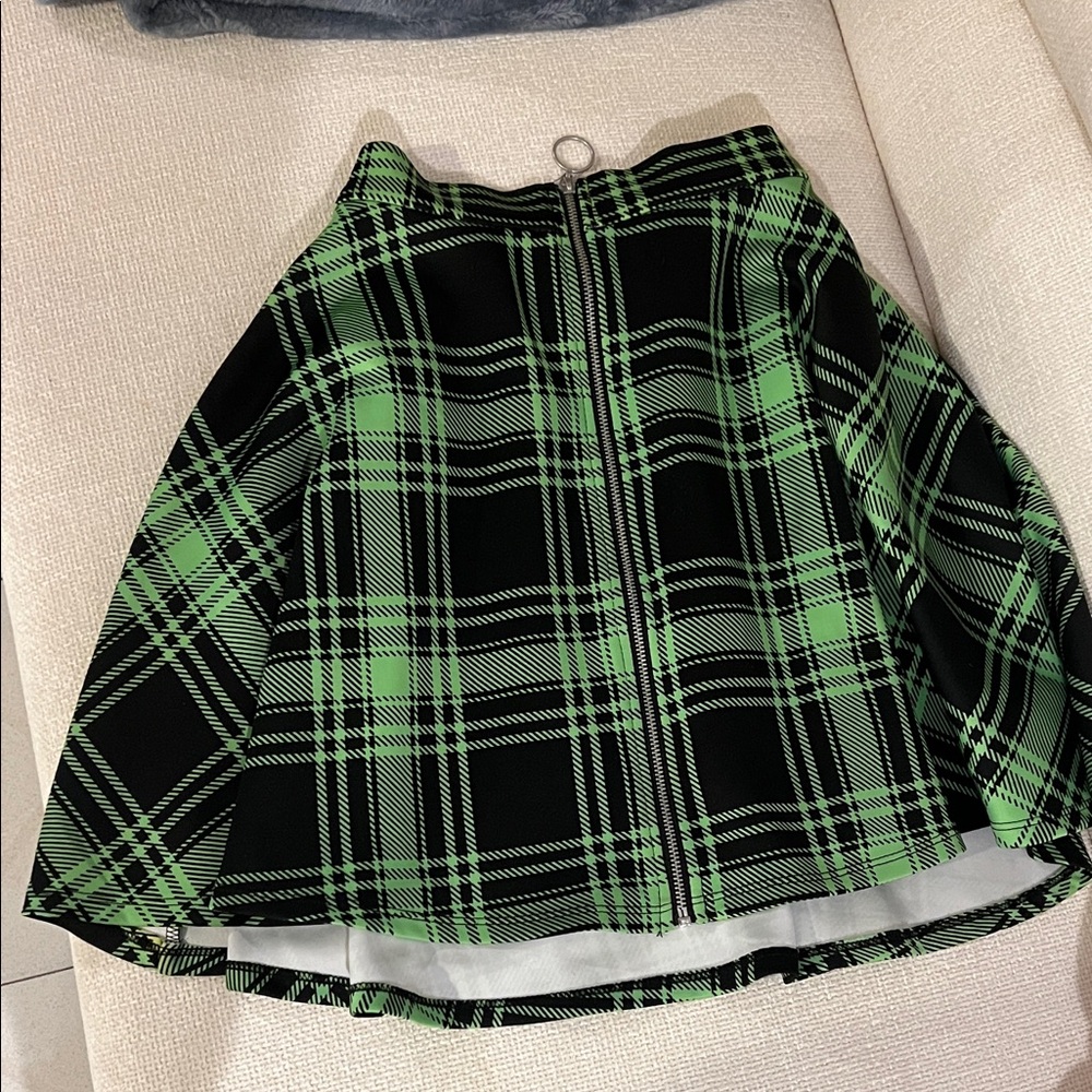 Hot Topic Green and Black Plaid A-Line Skirt